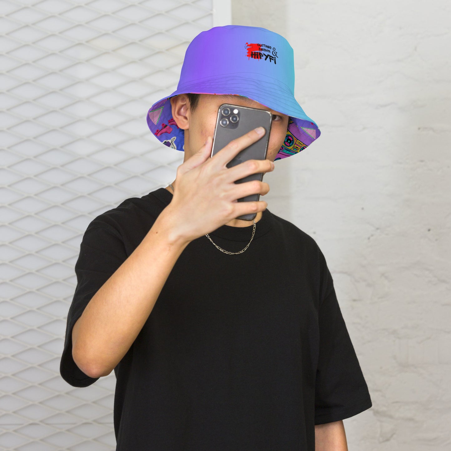 Reversible retro bucket hat with 80s pattern and gradient design by Hipyfi Clothes & Design front-inside
