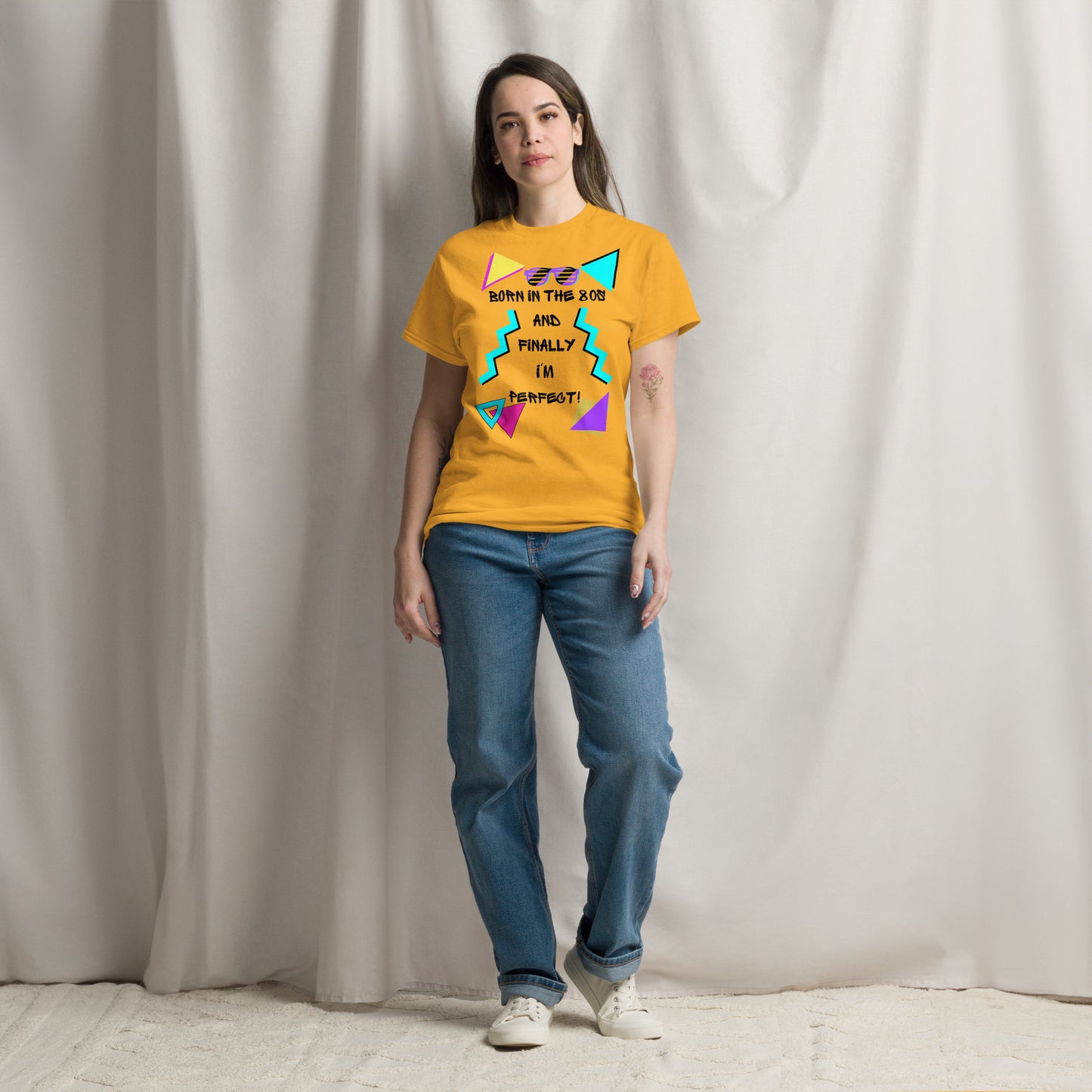 Born in the 80s retro graphic tee with neon 80s design – unisex vintage t-shirt by Hipyfi Clothes & Design. gold-front-3