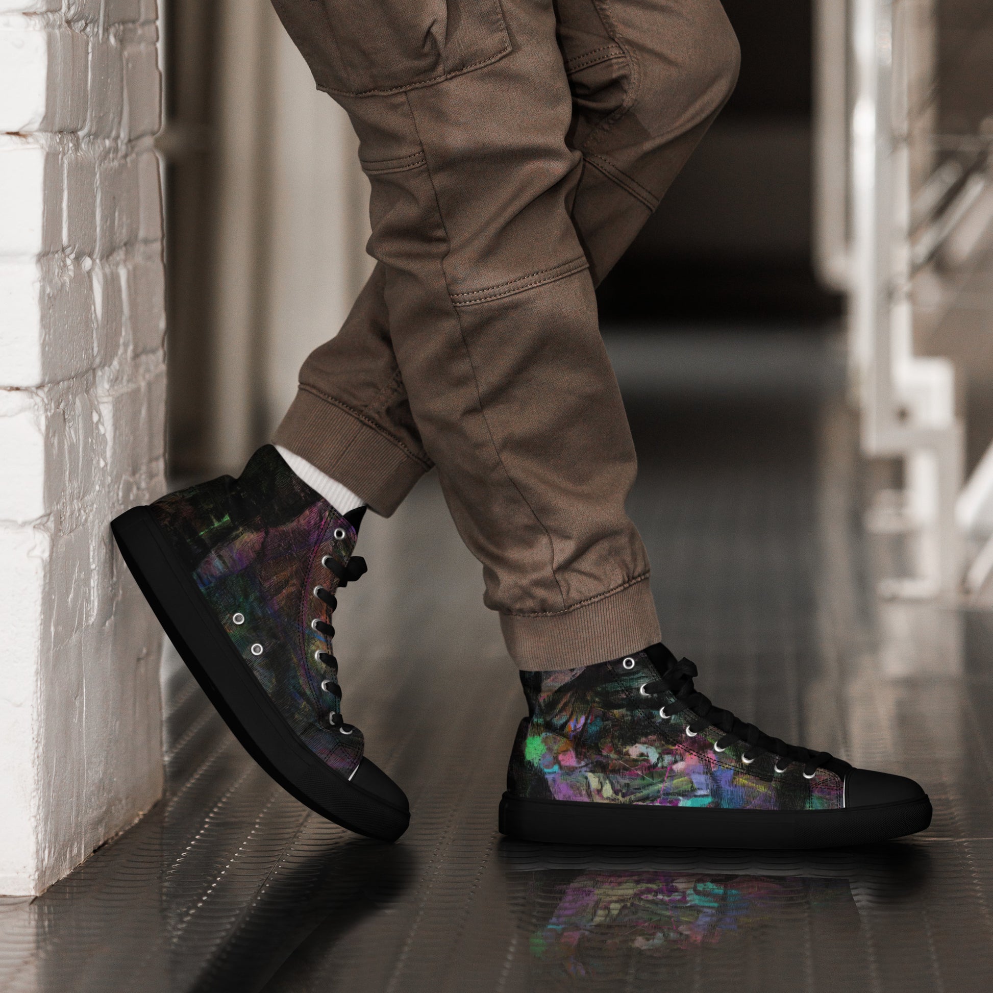 Hipyfi Chromatic Dreams Men's High-Top Sneakers with Bold Colorful Abstract Graffiti Print in Purple, Blue, and Green black-right-2