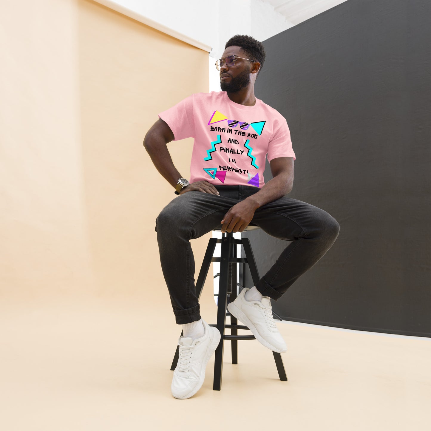 Born in the 80s retro graphic tee with neon 80s design – unisex vintage t-shirt by Hipyfi Clothes & Design. light-pink-front