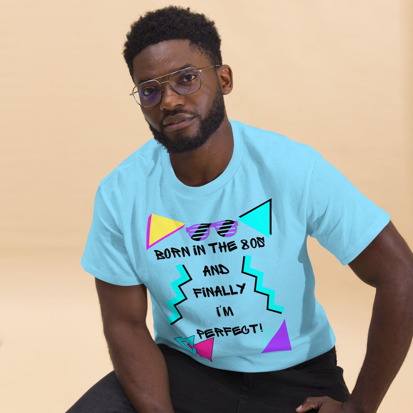 Born in the 80s retro graphic tee with neon 80s design – unisex vintage t-shirt by Hipyfi Clothes & Design. sky-front-2